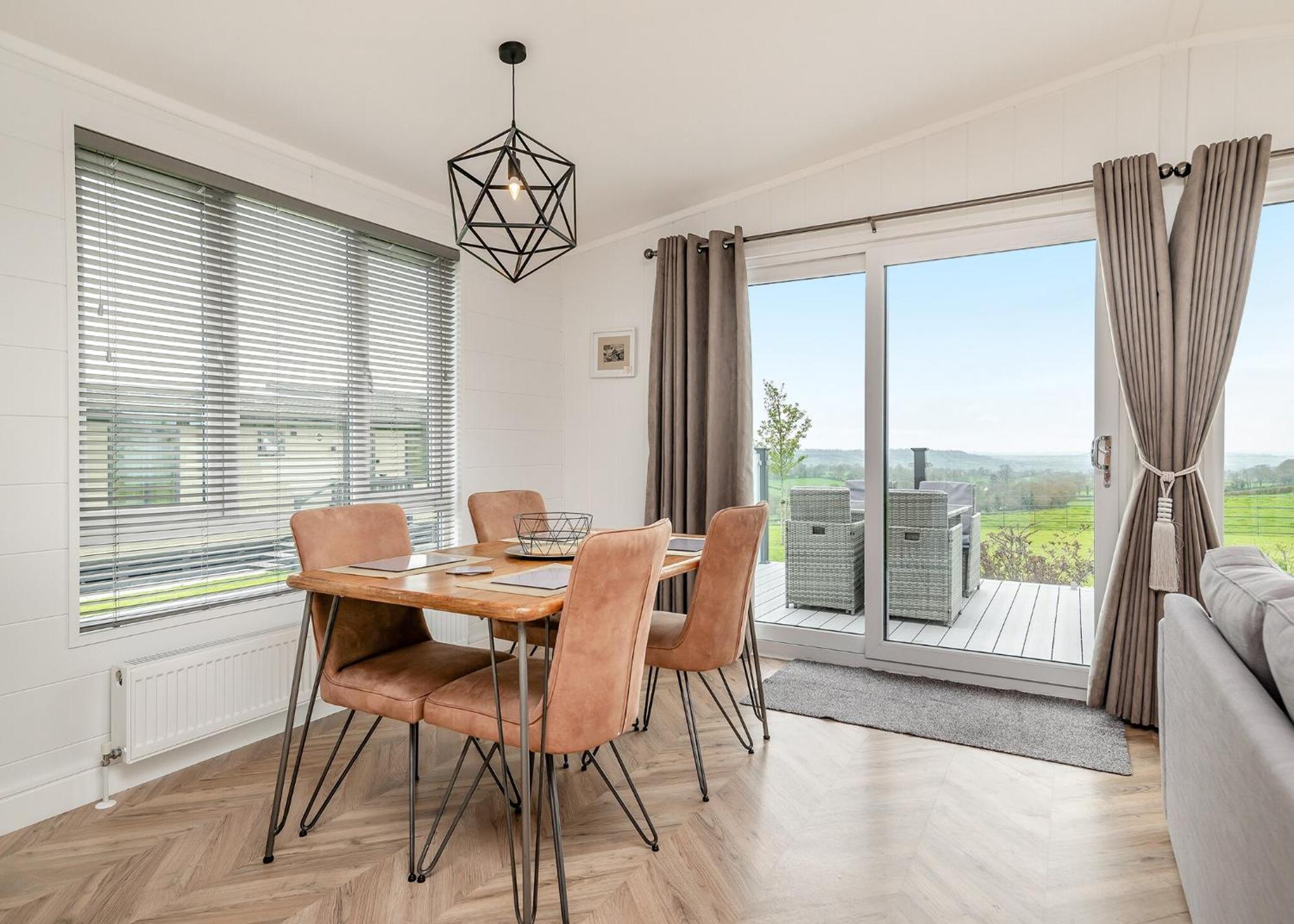 Midsomer Lodges Pilton الغرفة الصورة